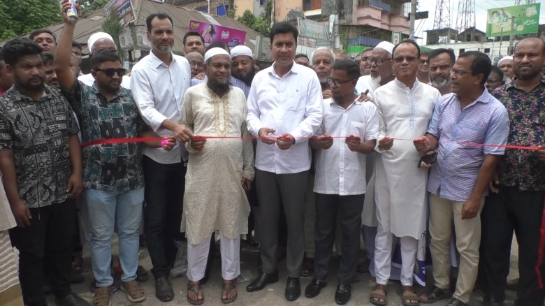 রংপুরে মাহিগঞ্জ–গশাইবাড়ি সড়কের মেরামত কাজের উদ্বোধন