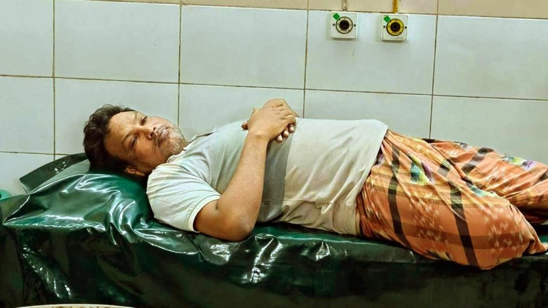ছাদ থেকে লাফিয়েও শেষ রক্ষা হয়নি, আহত অবস্থায় কুড়িগ্রাম ছাত্রলীগ সভাপতি গ্রেপ্তার