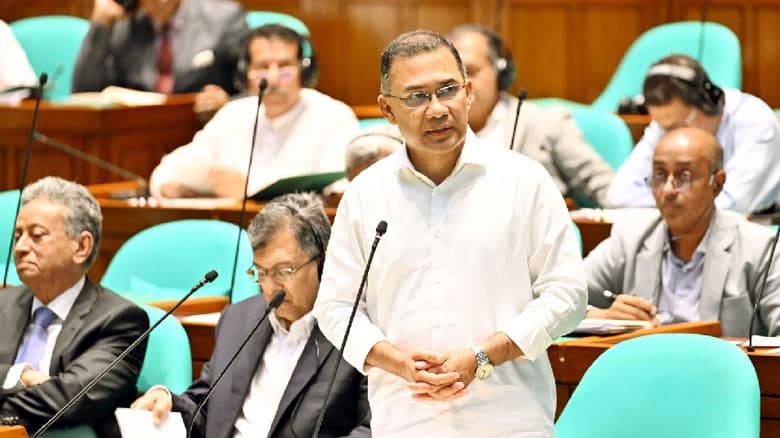 সরকারের পাঁচ দফা পরিকল্পনা, সোলারে ১০ টাকা ১৫ পয়সায় বিদ্যুৎ কিনবে সরকার: প্রধানমন্ত্রী